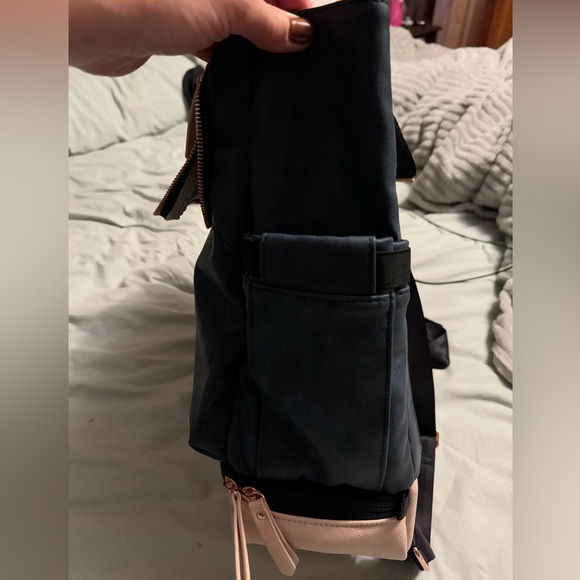 Petunia pickle bottom diaper bag - Picture 6 of 6